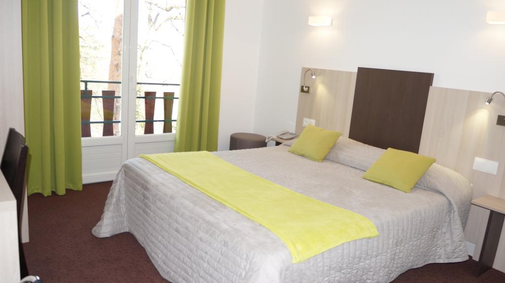 Hotel Robinson Auch Kültér fotó