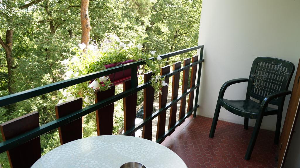 Hotel Robinson Auch Kültér fotó