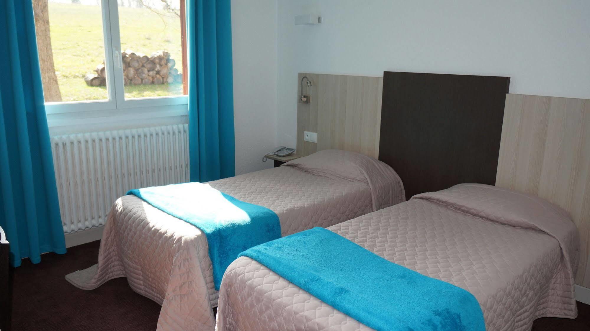 Hotel Robinson Auch Kültér fotó