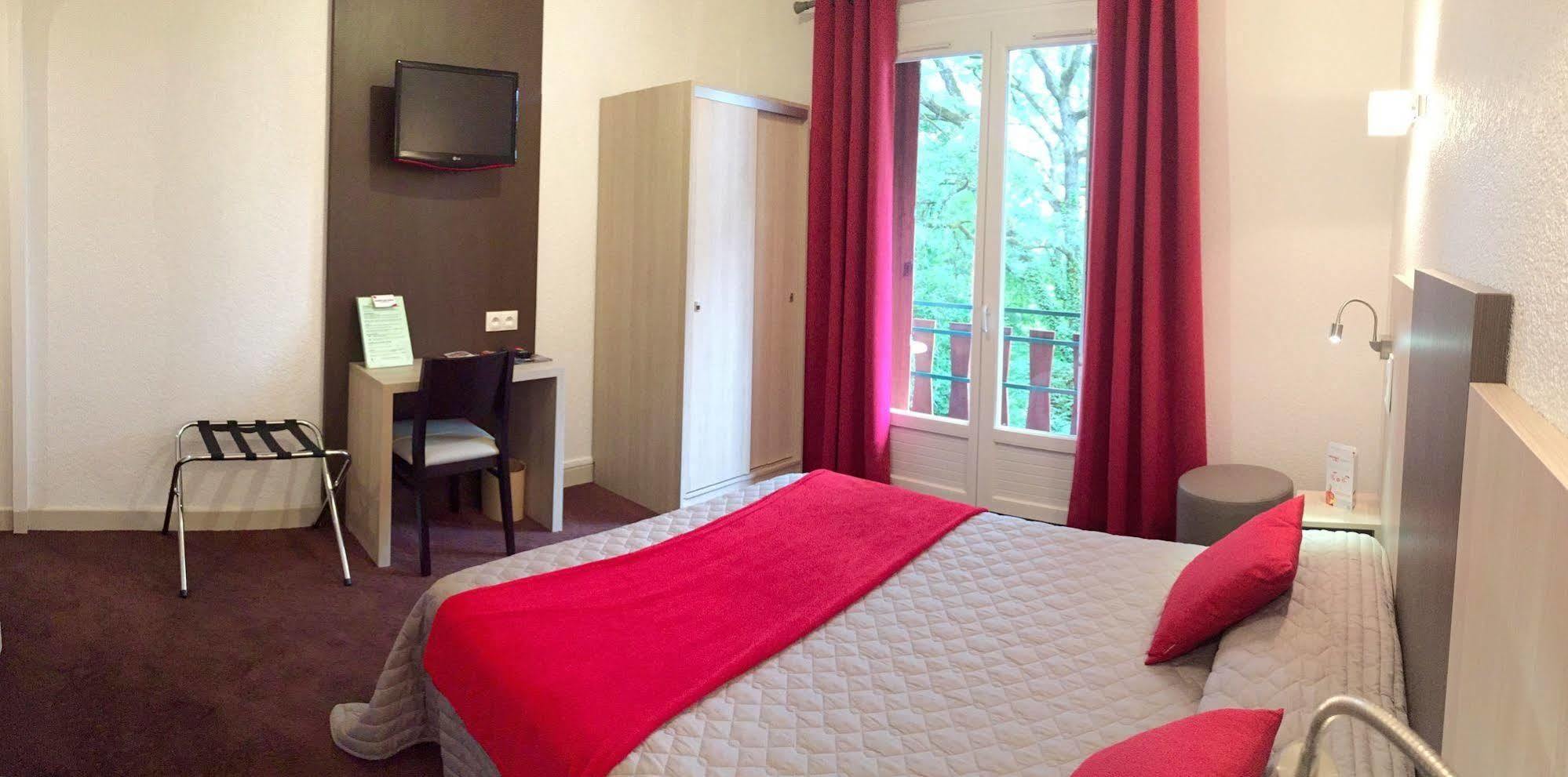 Hotel Robinson Auch Kültér fotó