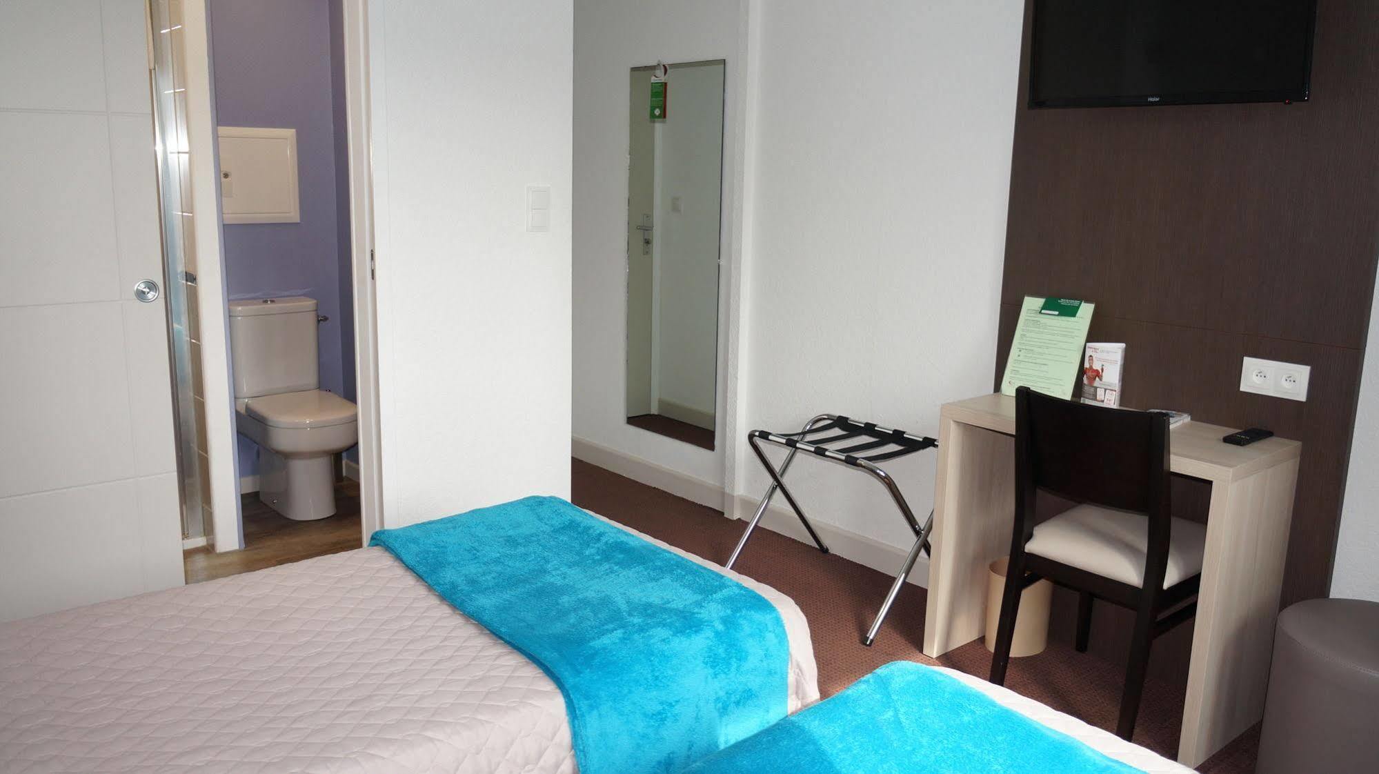 Hotel Robinson Auch Kültér fotó
