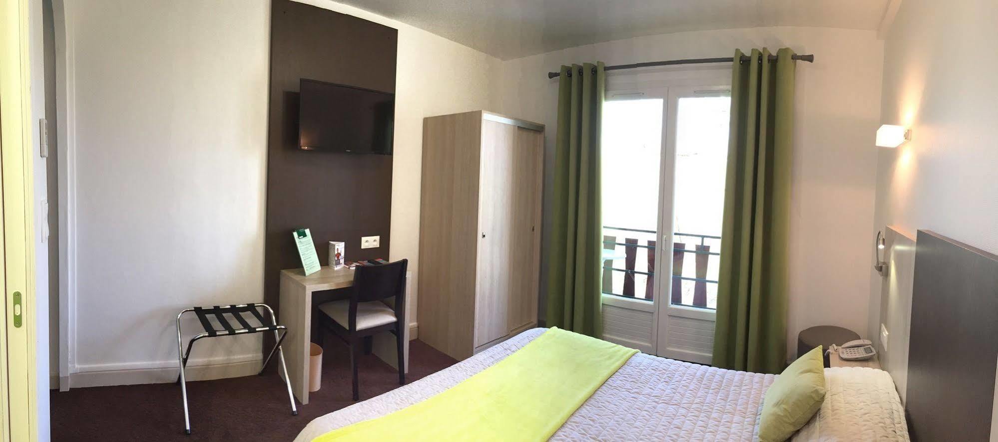 Hotel Robinson Auch Kültér fotó